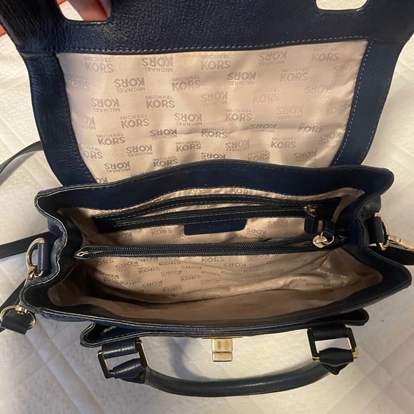 Michael kors bag - Picture 4 of 5